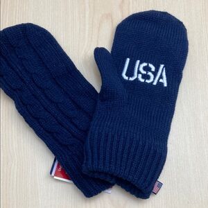 NWT Team USA Navy Blue Cable Knit Mittens